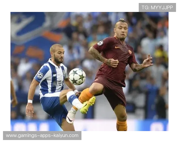 波尔图—格雷戈里奥插上助攻前锋推射得手