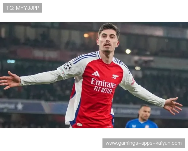 阿森纳前场变向迅速，哈弗茨反复落位让对手难以判断